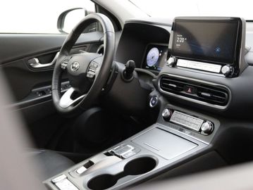 Car image 37