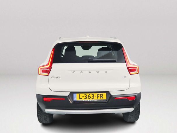 Volvo XC40 T2 Momentum 95 kW image number 10