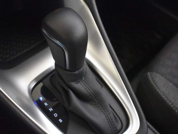 Car image 30