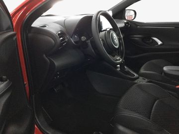 Car image 4