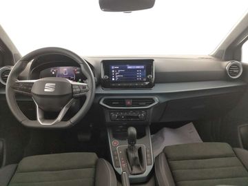 Car image 30