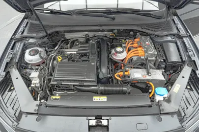 Car image 31
