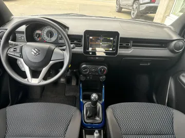 Car image 16