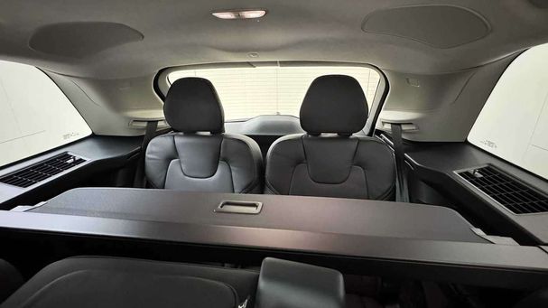 Volvo XC90 T8 AWD 335 kW image number 12