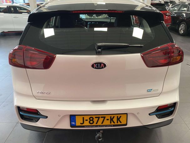 Kia Niro e 64 kWh 7 150 kW image number 18