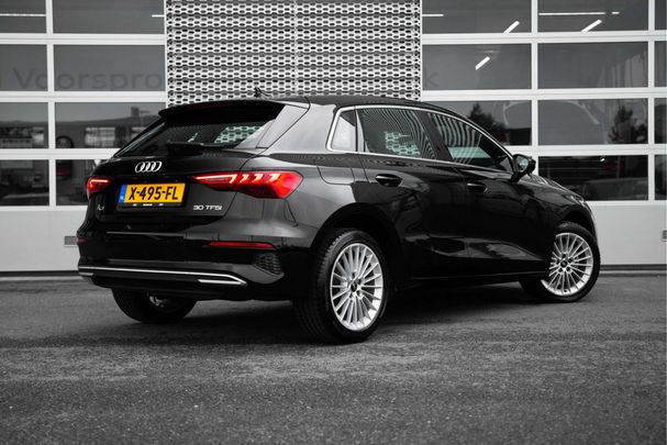 Audi A3 30 TFSI Sportback Advanced 81 kW image number 3