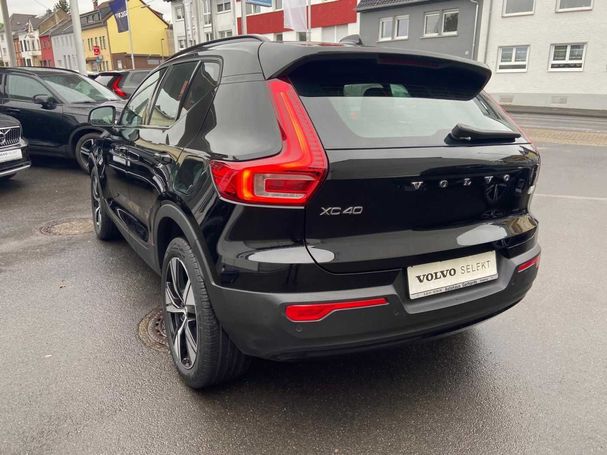 Volvo XC40 Recharge AWD 300 kW image number 8