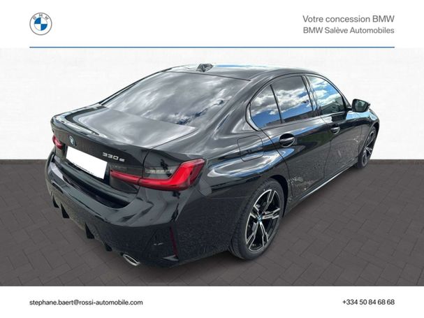 BMW 330 M Sport xDrive 137 kW image number 2