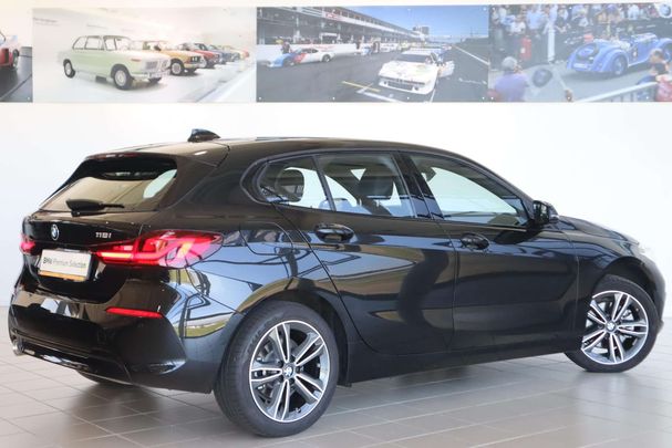 BMW 118i Sport Line 100 kW image number 4