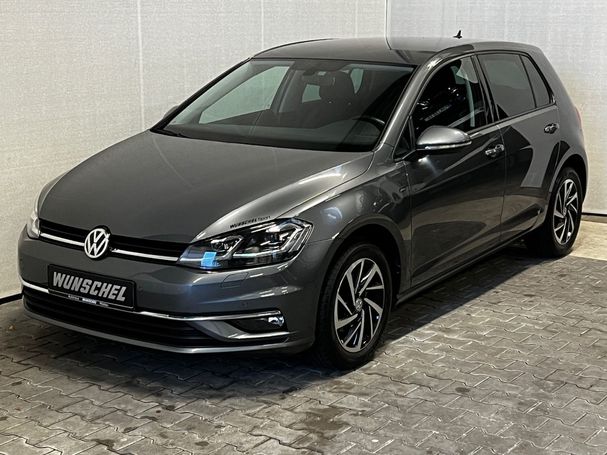 Volkswagen Golf 1.0 TSI 63 kW image number 1