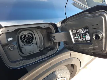 Car image 31