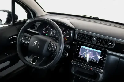 Car image 31