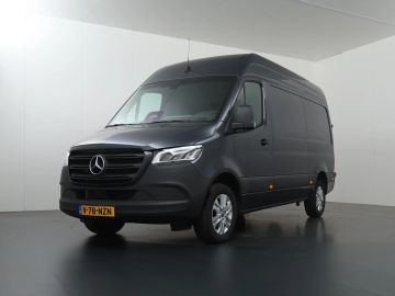 Car image 42
