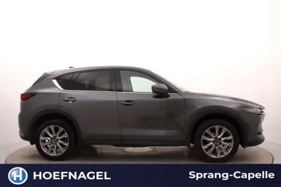Car image 3