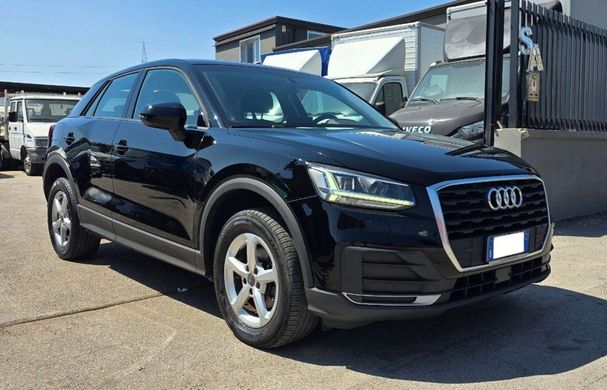 Audi Q2 30 TDI S tronic Business 85 kW image number 2