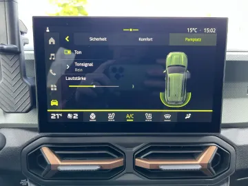 Car image 26