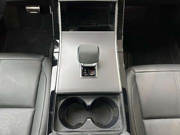 Car image 31