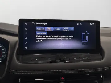 Car image 27