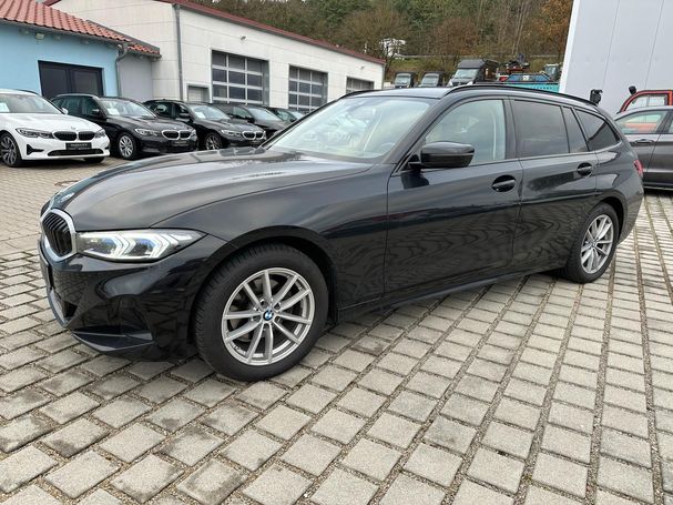 BMW 320d Touring xDrive 140 kW image number 2