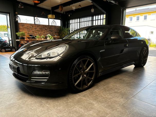 Porsche Panamera 4 220 kW image number 8