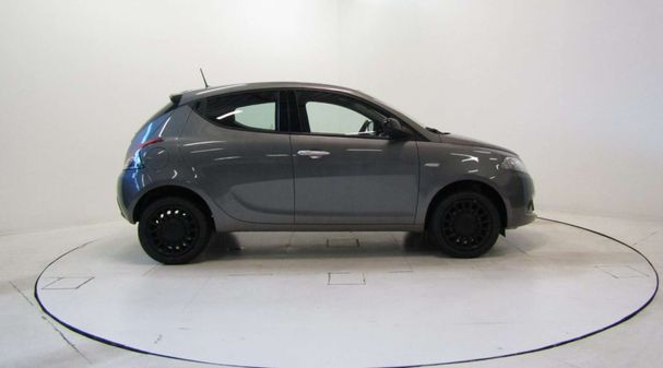 Lancia Ypsilon 51 kW image number 25