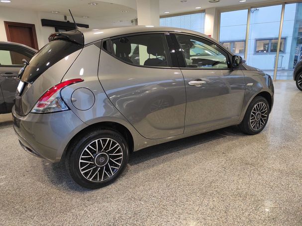 Lancia Ypsilon 51 kW image number 4