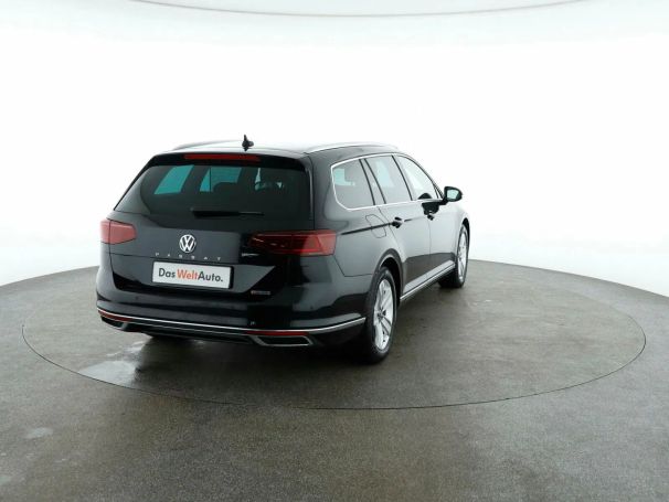 Volkswagen Passat 4Motion DSG 140 kW image number 6