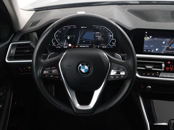 BMW 330 Touring Sport Line 185 kW image number 22