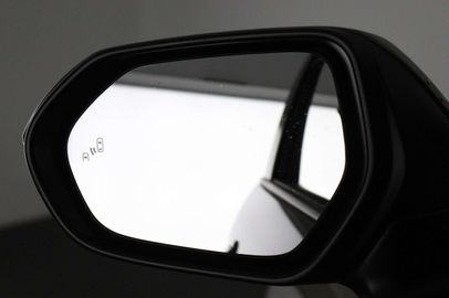 Car image 36