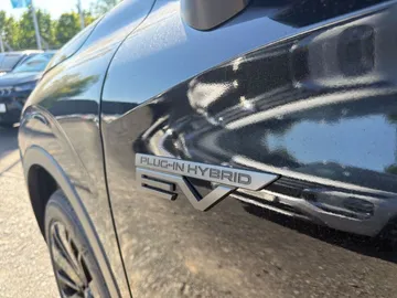 Car image 33