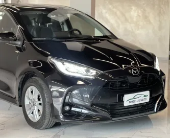 Car image 2