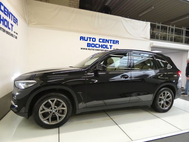 BMW X5 xDrive 210 kW image number 8