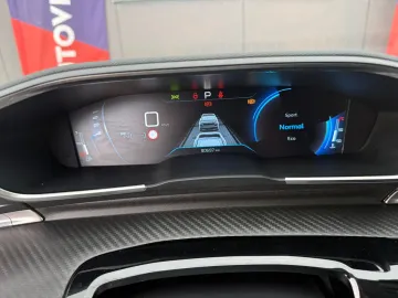 Car image 38