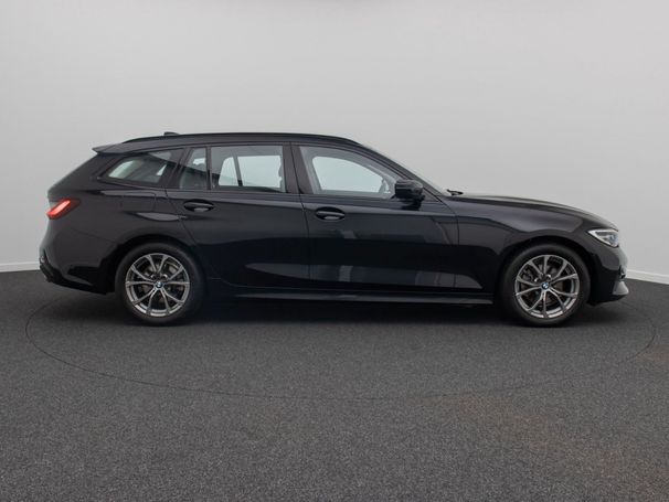 BMW 320d Touring xDrive 140 kW image number 4