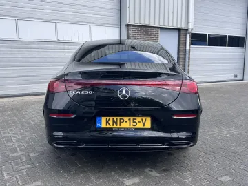 Car image 36