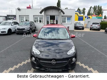 Car image 2