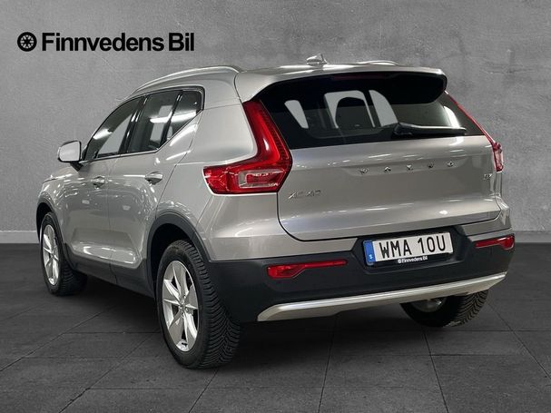 Volvo XC40 B3 Core 120 kW image number 4