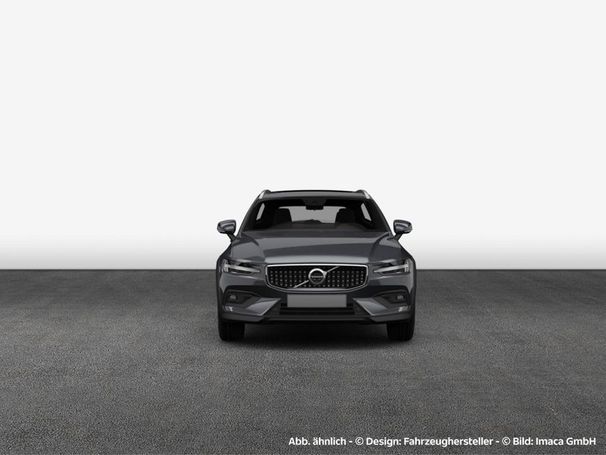 Volvo V60 Cross Country AWD B4 145 kW image number 1