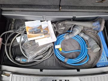 Car image 36