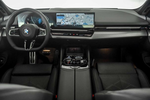 BMW 520i 140 kW image number 10