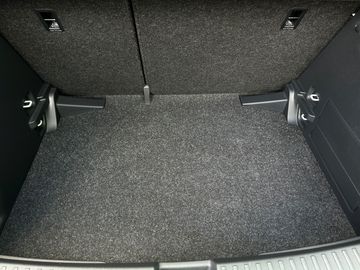 Car image 31