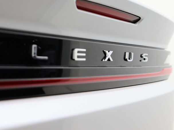 Lexus RZ 450e 230 kW image number 36