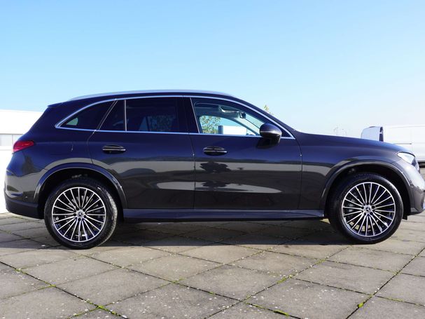 Mercedes-Benz GLC 300 AMG 250 kW image number 2