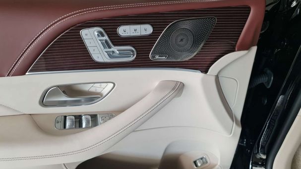 Mercedes-Benz GLS 600 Maybach 410 kW image number 22