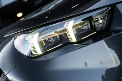 Car image 50