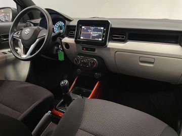 Car image 11