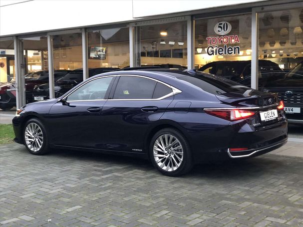 Lexus ES 300 H 160 kW image number 13