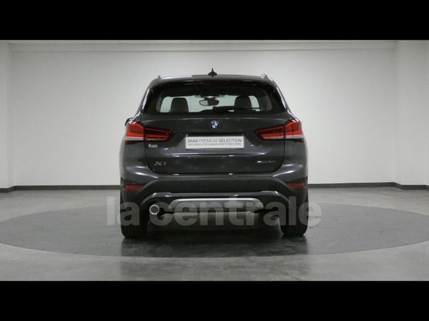 BMW X1 sDrive18i xLine 103 kW image number 4