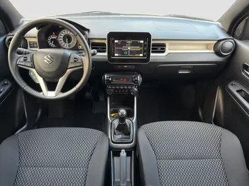 Car image 15