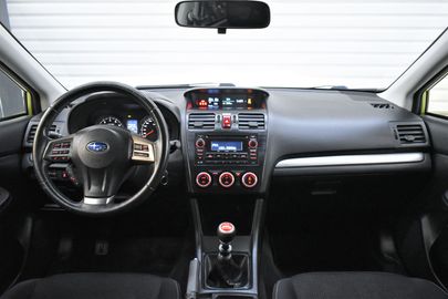 Car image 15